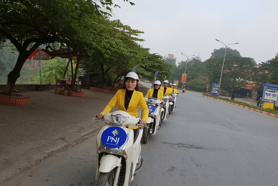 Hình ảnh PNJ nhuộm vàng thành phố Việt Trì